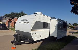 Ady and Dany's Cozy Getaway RV Rental