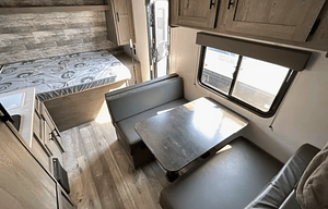 Lightweight 23ft Family Camper | Sleeps 7