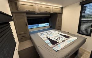 2025 Alpha Wolf Bunkhouse | Sleeps 8 | Deliverable