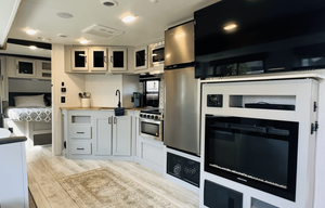 33' 2022 Heartland RV Travel Trailer