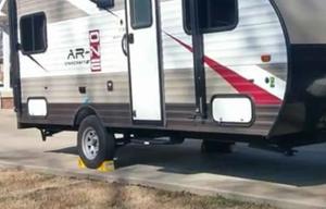 2017 AR-ONE 17RD RV rental photo 3