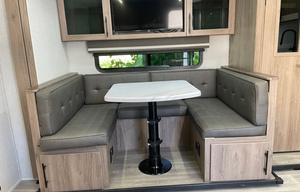 BRAND NEW Grand Design Imagine 25DBE Luxury RV