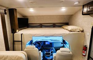 Sully | Family Bunkhouse | Sleeps 10 | Stocked
