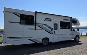 2026 Thor Coleman 28EZF with Camping Essentials