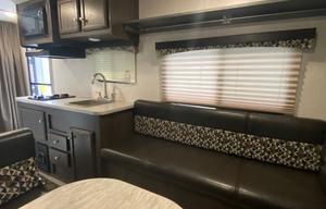 2018 Starcraft Launch Outfitter 7 19BHS