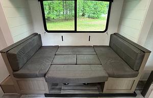 On the Road J & A RV Rentals. 2026 Jay Flight SLX