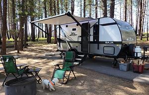 2024 Jayco- Perfect Size for a Couple