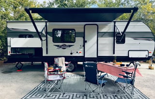 Easy Peasy 2022 Shasta Full Size Bunks!
