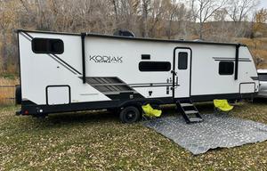 River Air Camping