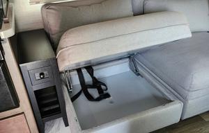 2020 Class C RV – Sleeps 8, Family-Friendly