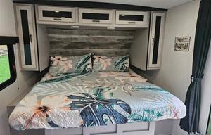Very Nice,Clean  pet friendly Travel Trailer