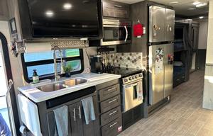 Luxury Class A | Sleeps 7 | Families