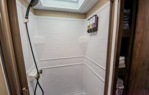 Fully Stocked Camper great for Families or Couples