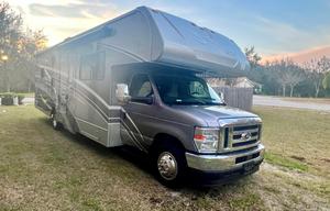 2025 Winnebago 31H Bunkhouse