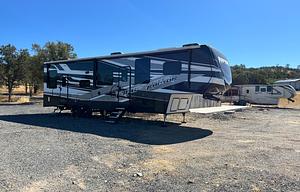 2022 Keystone RV Raptor 351