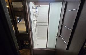 2 Baths, Washer/Dryer, 2 A/Cs, King Bed, Sleeps 6