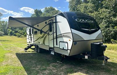 Miles & Smiles RV Rental