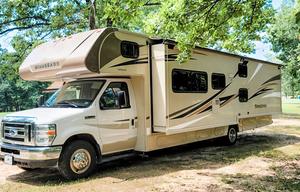 2018 Winnebago Minnie Winnie 31G
