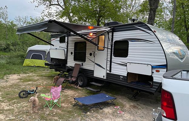 2019 Palomino Puma XLE Lite 22RBC