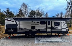 Heartland Pioneer Bunkhouse