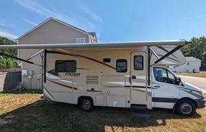 Coachmen Prism Elite Glide