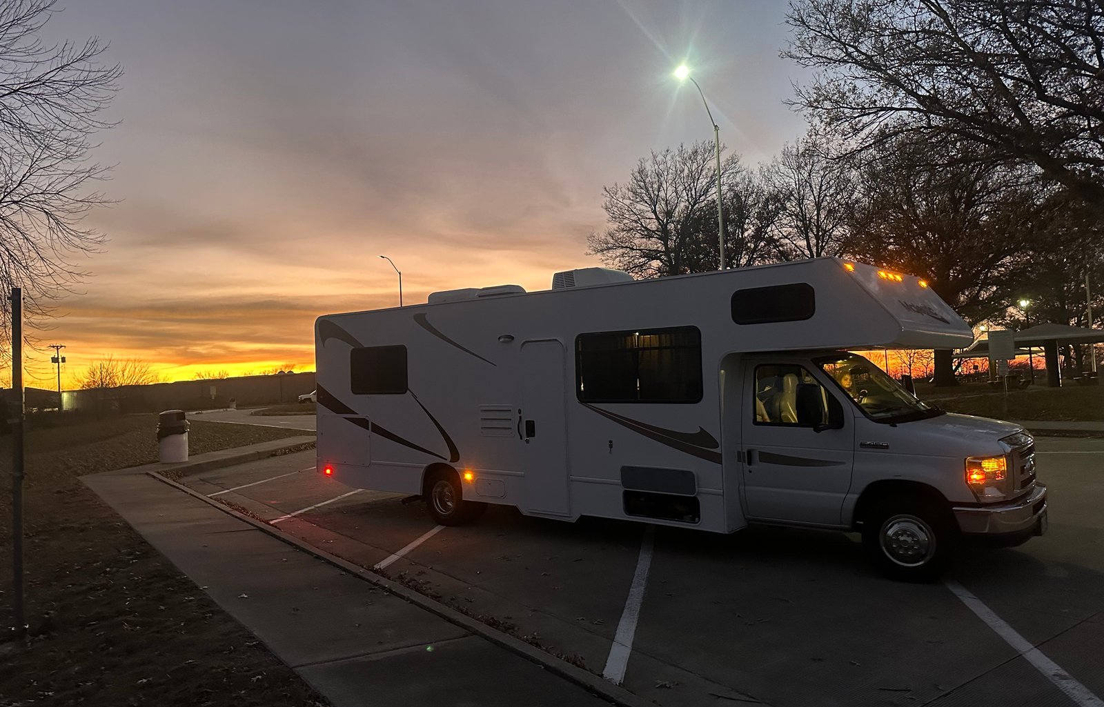 2019 Majestic-Family & Pet Friendly- Fully Stocked