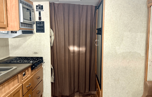 2008 Winnebago Cambria 27K RV rental photo 3