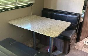 2016 Dutchmen RV Coleman Lantern LT Series 17BH RV rental photo 9