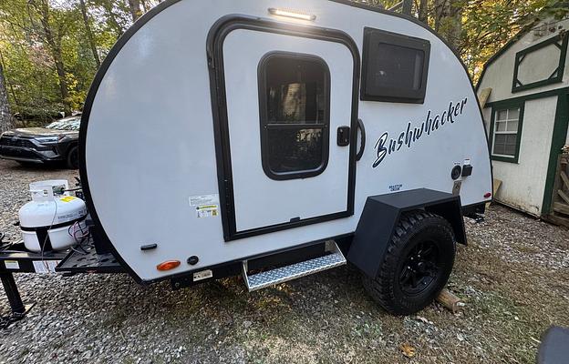 2022 Bushwhacker 10HD RV rental photo 1