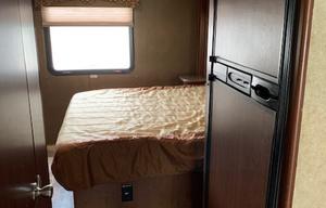 2017 Thor Motor Coach Freedom Elite 29FE