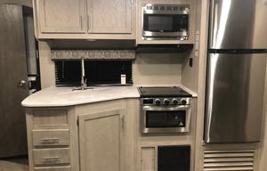 2022 Coachmen RV Catalina Legacy 293QBCK