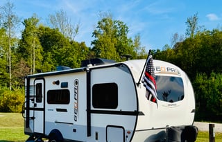 2020 Rockwood GeoPro 20’ with Slide Out, Easy Tow