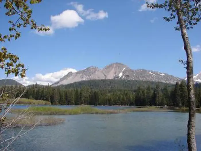 Manzanita Lake