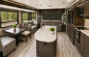 Meet"Lynn Lizzie"-2020 Grand Design Reflection 315