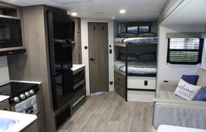 ✨ Family-Friendly Grand Design – Fully Loaded! ✨