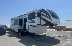 2023 Grand Design Solitude 380FL R
