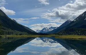 2022 31' Forest River/Unlimited Miles - Pristine!