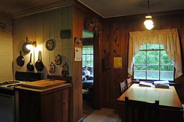 HAMMA, Loop: AREA HAMMA HAMMA CABIN