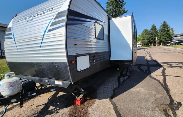 2021 Prime Time RV Avenger 28QBSLE