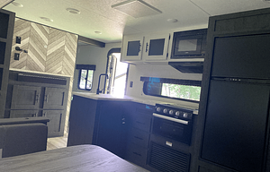 2022 KZ Sportsmen SE 261BHKSE RV rental photo 4