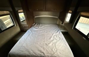 Thor Chateau 28Z – Cozy RV w/ Starlink & TVs