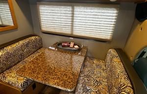 2017 Freedom Elite 22FE RV rental photo 9