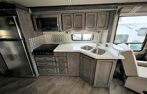 2018 Winnebago Forza 36G