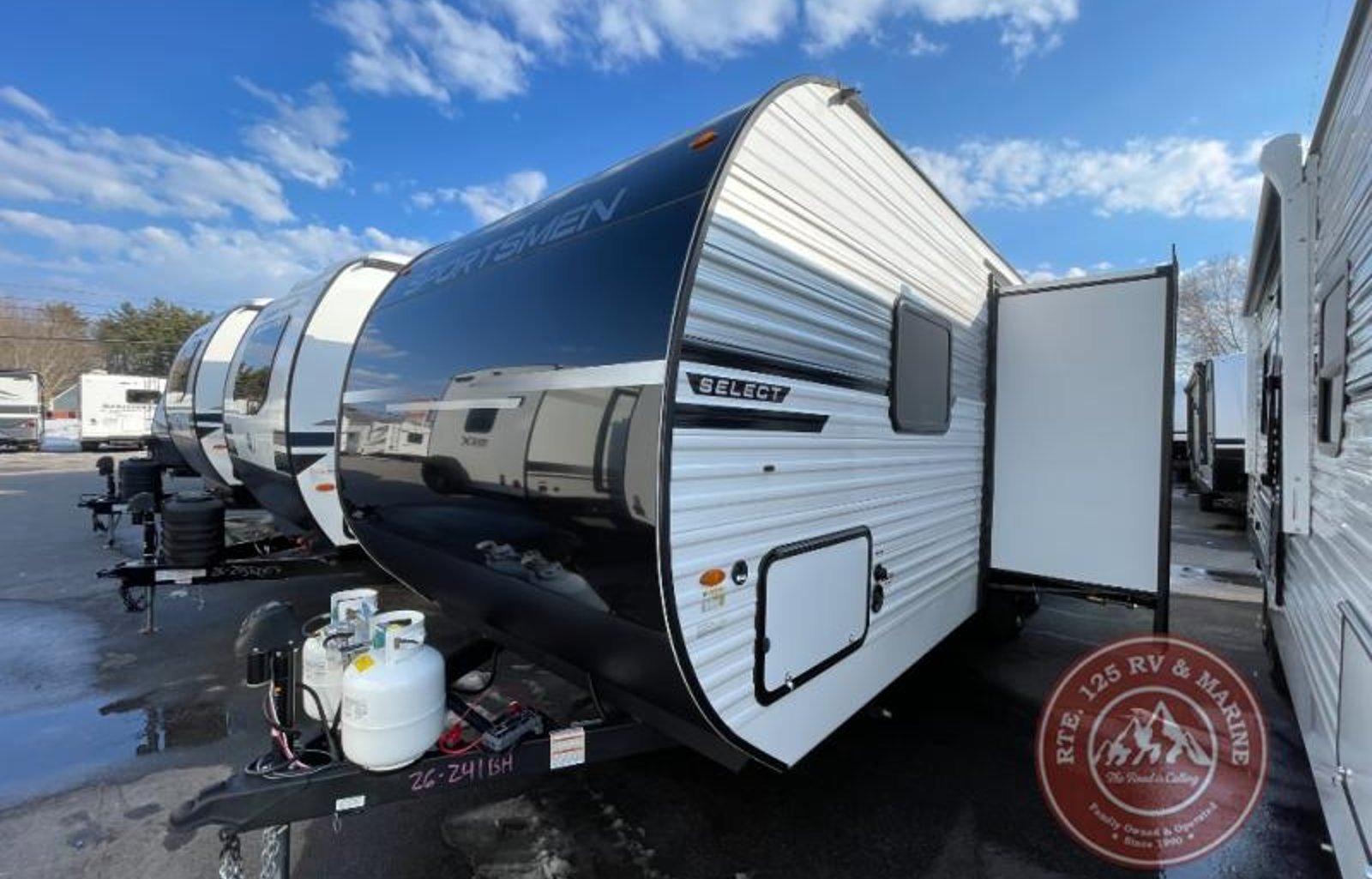 Family Adventure Bunkhouse Sleeps 8