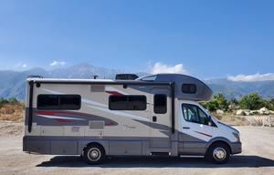 2017 Winnebago View 24J RV rental photo 40