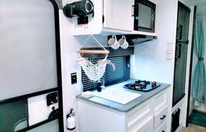 HAR-V The RV * 2022 Hideout Near Vazquez Rocks