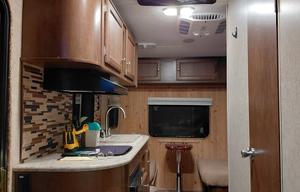 2016 Venture RV Sonic SN170VRD