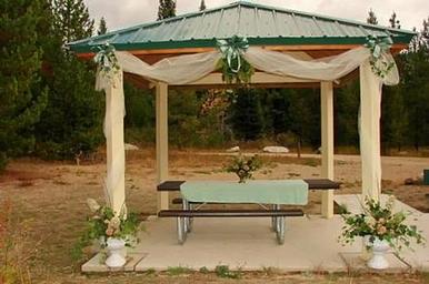 PEACE VALLEY CAMPGROUND shelter wedding
