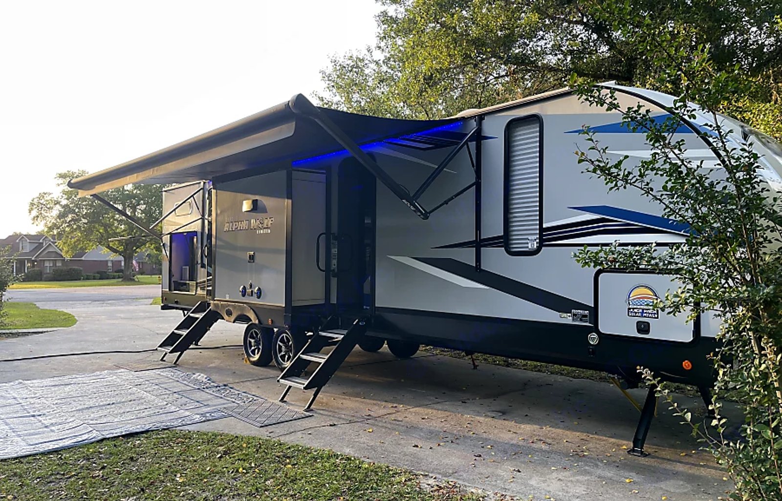 2022 Forest River RV Cherokee Alpha Wolf 33BH-L