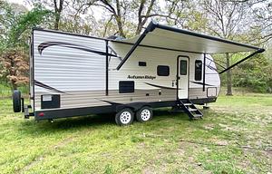 2020 Fully equipped, camping supplies
